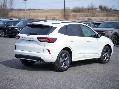 Certified 2023 Ford Escape ST-Line w/ Tech Pack #1 image 5