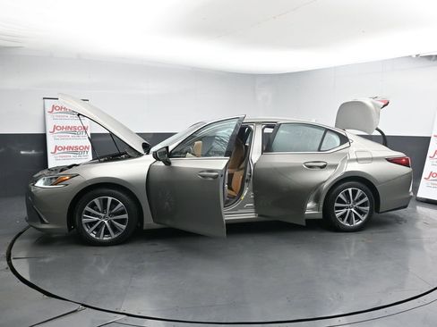 Used 2021 Lexus ES 350 w/ Accessory Package 2 image 43