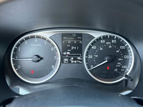 Used 2018 Nissan Kicks S FWD image 18