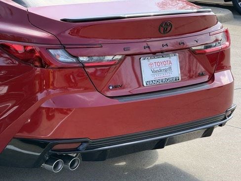 New 2026 Toyota Camry Hybrid image 6