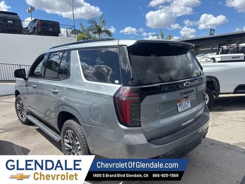 Used 2025 Chevrolet Tahoe Z71 image 2