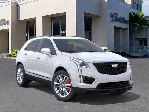 New 2025 Cadillac XT5 Sportv w/ Technology Package image 1