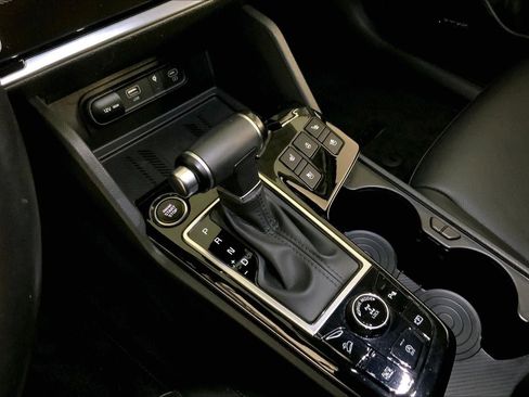 Certified 2023 Kia Sportage SX image 17