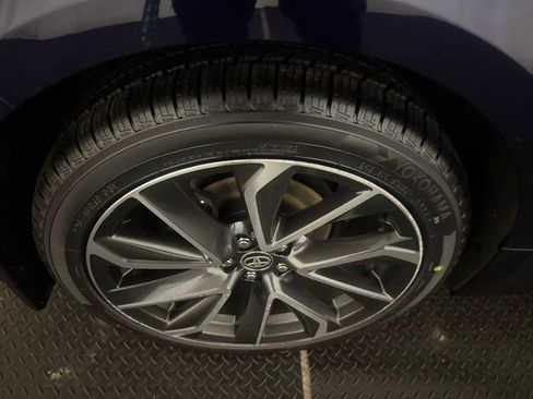 Certified 2020 Toyota Corolla SE image 13