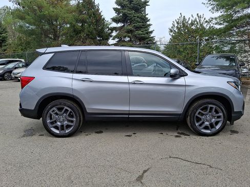 Used 2023 Honda Passport EX-L image 8