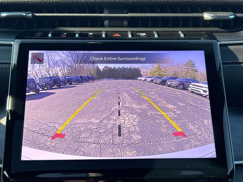 New 2025 Jeep Grand Cherokee Limited image 11