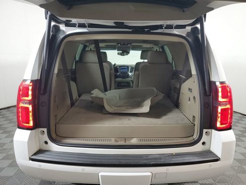 Used 2018 Chevrolet Tahoe LT RWD image 8