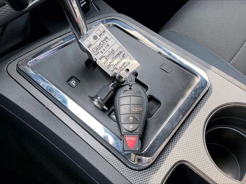 Used 2014 Dodge Challenger R/T w/ Blacktop Package RWD image 12