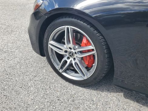 Used 2018 Mercedes-Benz E 400 Cabriolet image 5