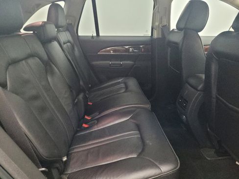 Used 2014 Lincoln MKX FWD w/ Equipment Group 101A image 19