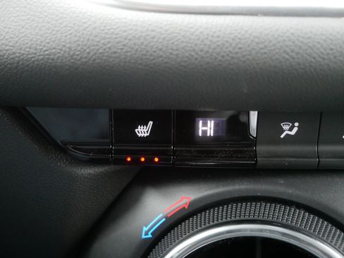 Used 2024 Chevrolet Blazer LT w/ Midnight/Sport Edition image 32