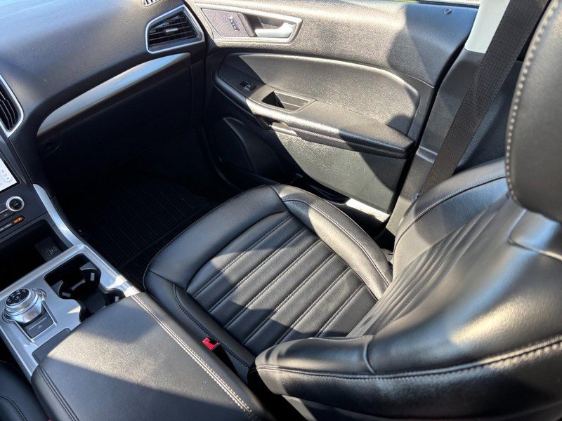 Used 2024 Ford Edge SEL w/ Convenience Package AWD/4WD image 16