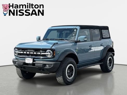 Used 2022 Ford Bronco Outer Banks w/ Sasquatch Package image 5