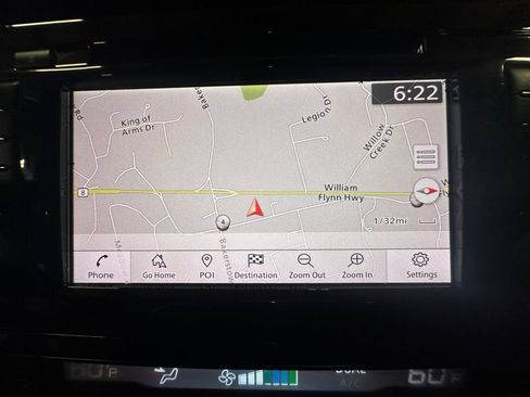 Used 2019 Nissan Rogue SV w/ Premium Package FWD image 20