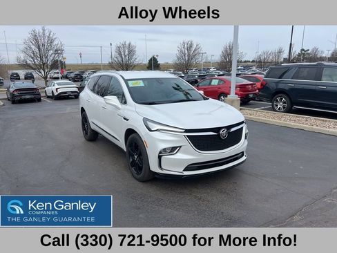 Used 2024 Buick Enclave Essence w/ Sport Touring Edition AWD/4WD image 6