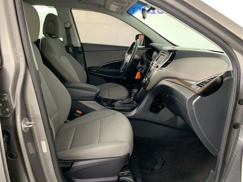 Used 2018 Hyundai Santa Fe Sport FWD image 40