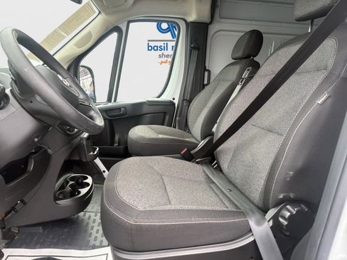 Used 2024 RAM ProMaster 3500 w/ Convenience Group image 11