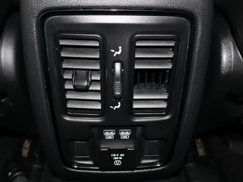 Used 2019 Jeep Grand Cherokee Limited X AWD/4WD image 36