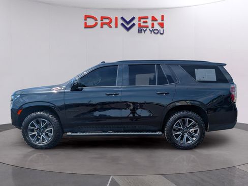 Used 2022 Chevrolet Tahoe Z71 w/ Luxury Package AWD/4WD image 2
