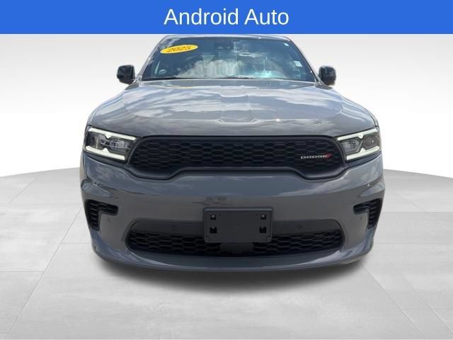 Used 2025 Dodge Durango GT AWD/4WD image 8
