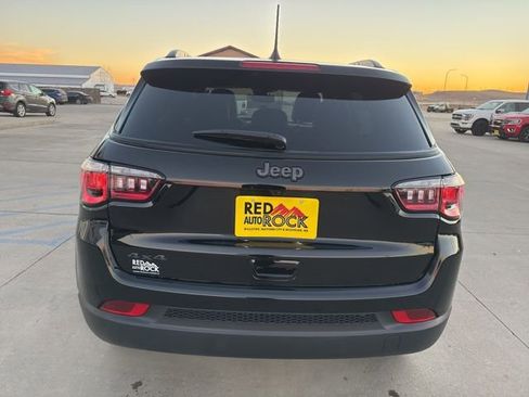 New 2026 Jeep Compass Latitude image 7