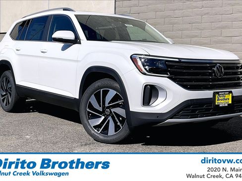 New 2026 Volkswagen Atlas SEL image 1