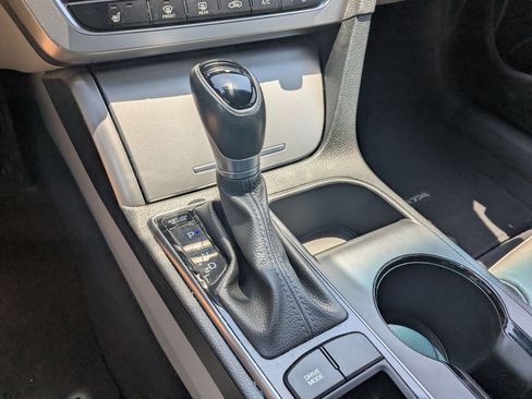 Used 2017 Hyundai Sonata Sport w/ Value Edition Package 02 FWD image 25