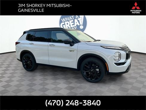 New 2025 Mitsubishi Outlander SEL Black Edition image 1