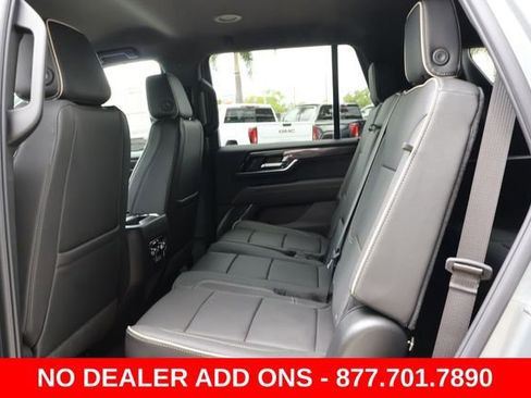 New 2026 GMC Yukon Elevation AWD/4WD image 18