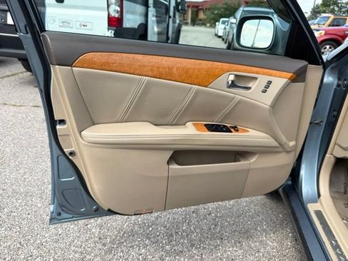 Used 2007 Toyota Avalon Limited FWD image 17