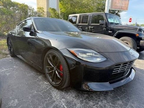 Used 2025 Nissan Z Performance w/ Floor Mat Package RWD image 1