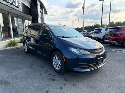 Used 2020 Chrysler Voyager Lxi FWD image 7