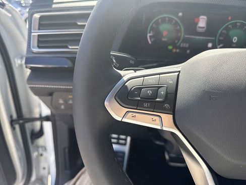 New 2025 Volkswagen Atlas Cross Sport SEL Premium R-Line image 25