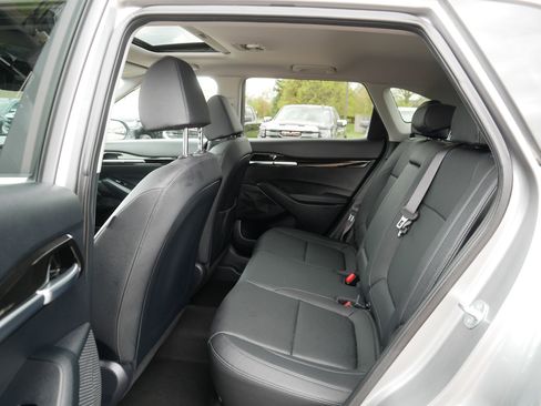 Used 2024 Kia Seltos EX AWD/4WD image 36