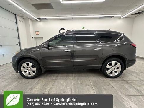 Used 2014 Chevrolet Traverse LTZ image 2