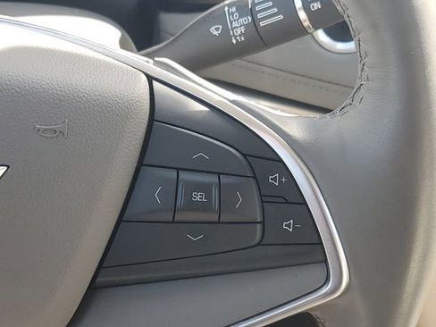 Used 2017 Cadillac XT5 Premium Luxury AWD/4WD image 24