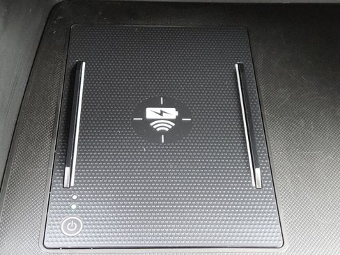 Used 2025 Honda Pilot EX-L image 6