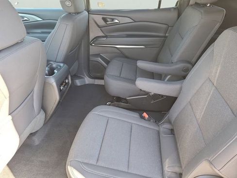 New 2026 Chevrolet Traverse LT FWD image 15