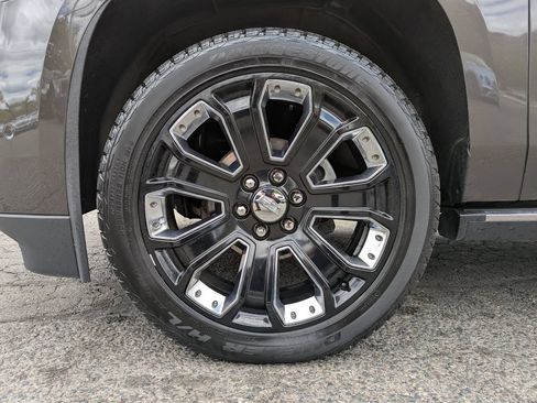 Used 2020 Cadillac Escalade Platinum AWD/4WD image 54