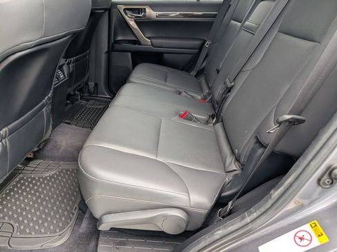 Used 2016 Lexus GX 460 w/ Preferred Accessory Package AWD/4WD image 12