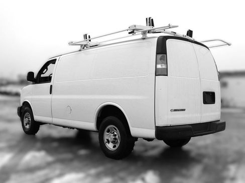 Used 2024 Chevrolet Express 2500 WT 135WB CARGO VAN w/ Driver Convenience Package image 4