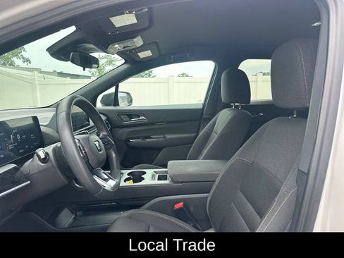 Used 2024 Honda Prologue EX image 4