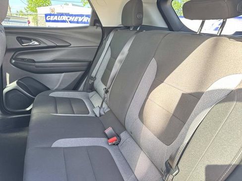 Used 2025 Chevrolet TrailBlazer LT FWD image 34