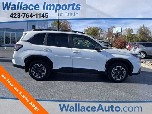 Certified 2025 Subaru Forester Premium w/ Convenience Package #2 image 4