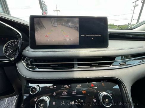 Used 2023 INFINITI QX60 Pure image 24