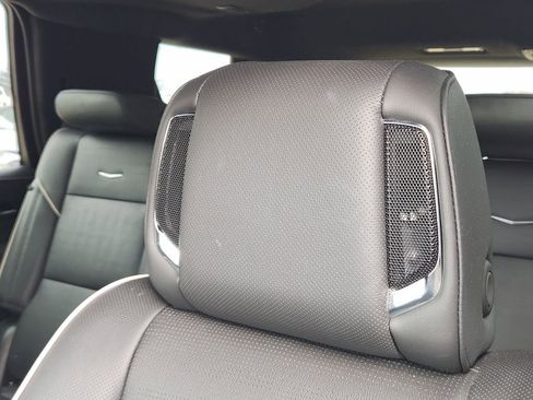 Used 2022 Cadillac Escalade Sport w/ Touring Package image 21