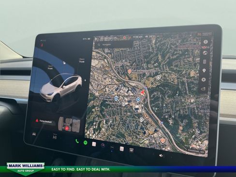 Used 2022 Tesla Model Y Long Range image 15