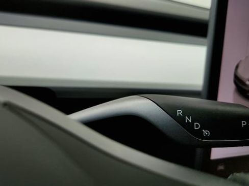 Used 2024 Tesla Model Y Performance AWD/4WD image 57