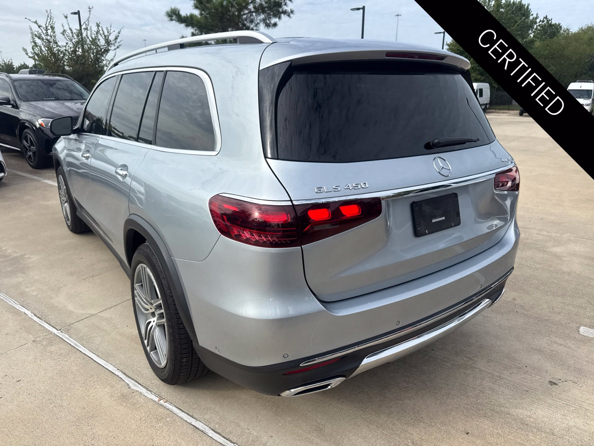 Certified 2024 Mercedes-Benz GLS 450 4MATIC image 6