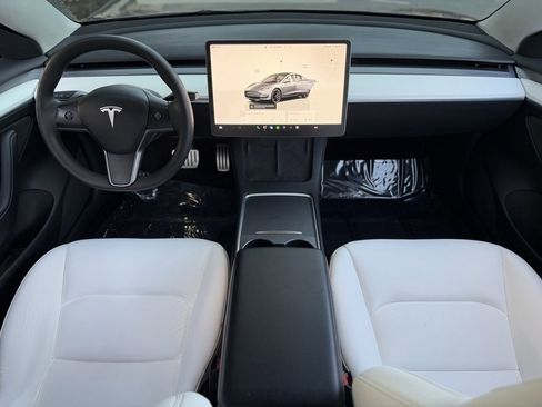 Used 2022 Tesla Model 3 Performance image 39